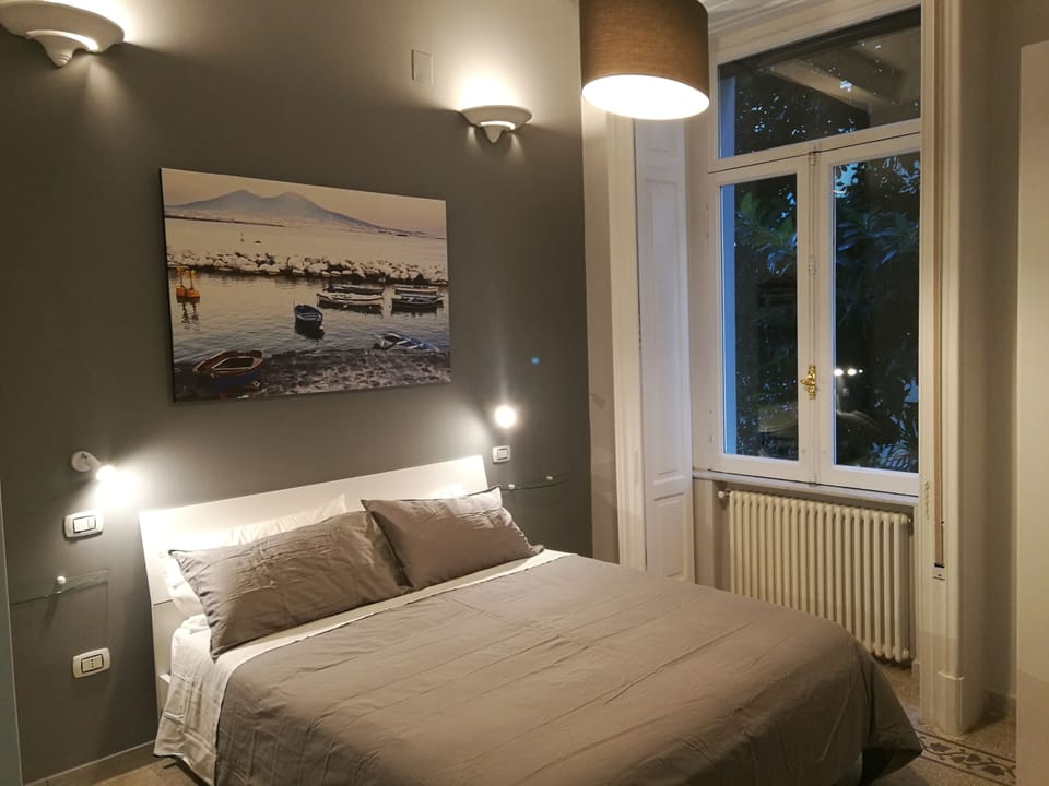 Comfort Double Room, 1 Queen Bed | Desk, iron/ironing board, free WiFi, bed sheets