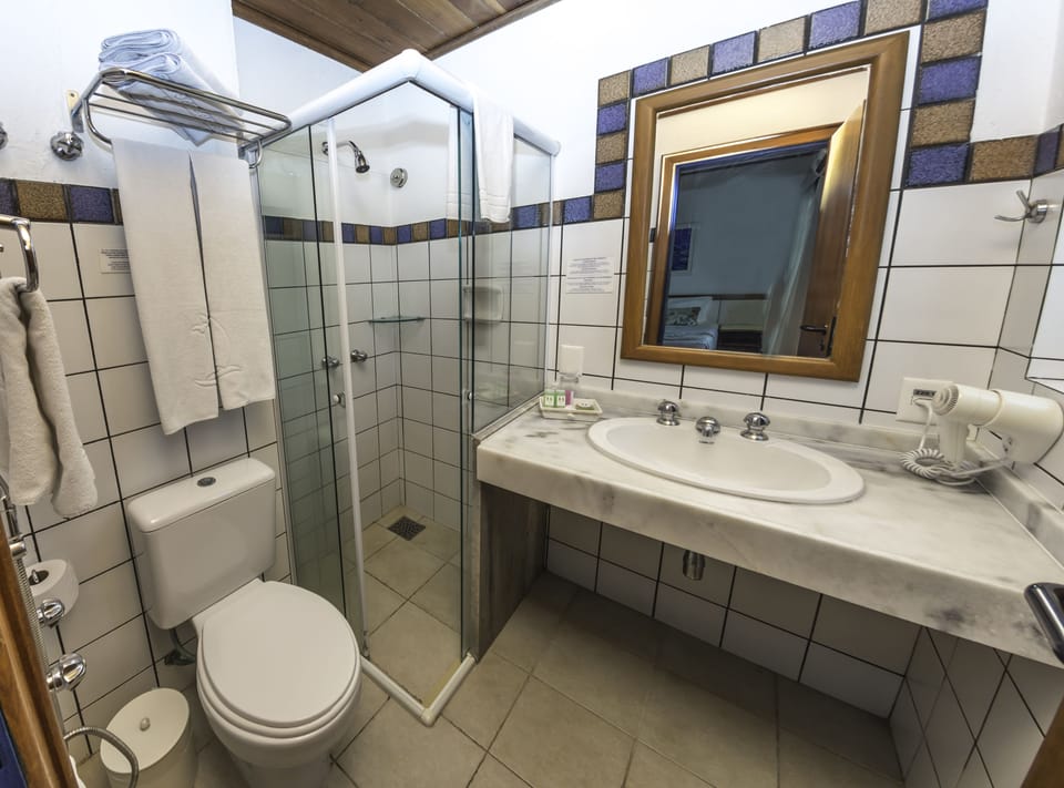 Standard Room | Premium bedding, minibar, in-room safe, desk