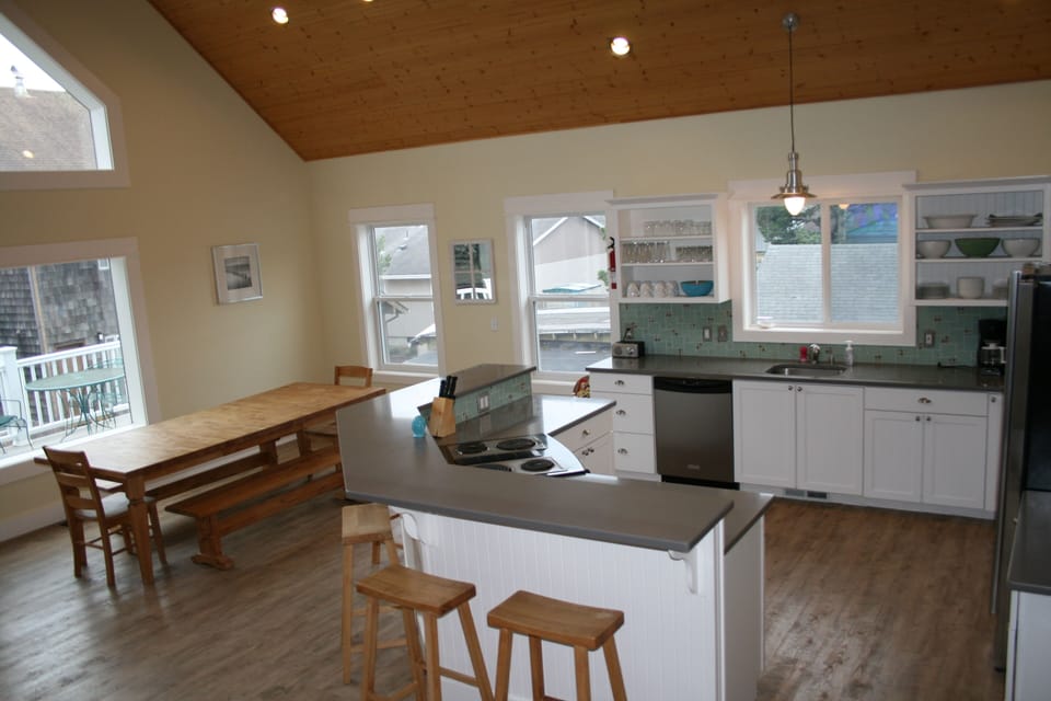 Kitchen and dining area