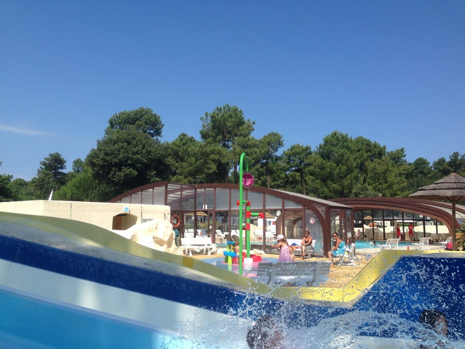 Indoor pool, seasonal outdoor pool, free cabanas, pool umbrellas