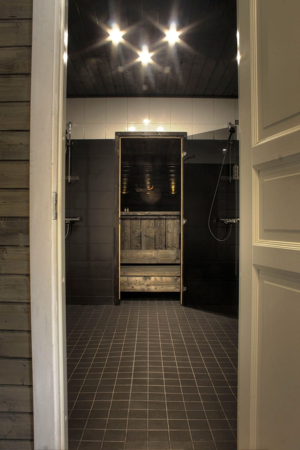 Shower, free toiletries, hair dryer, bathrobes