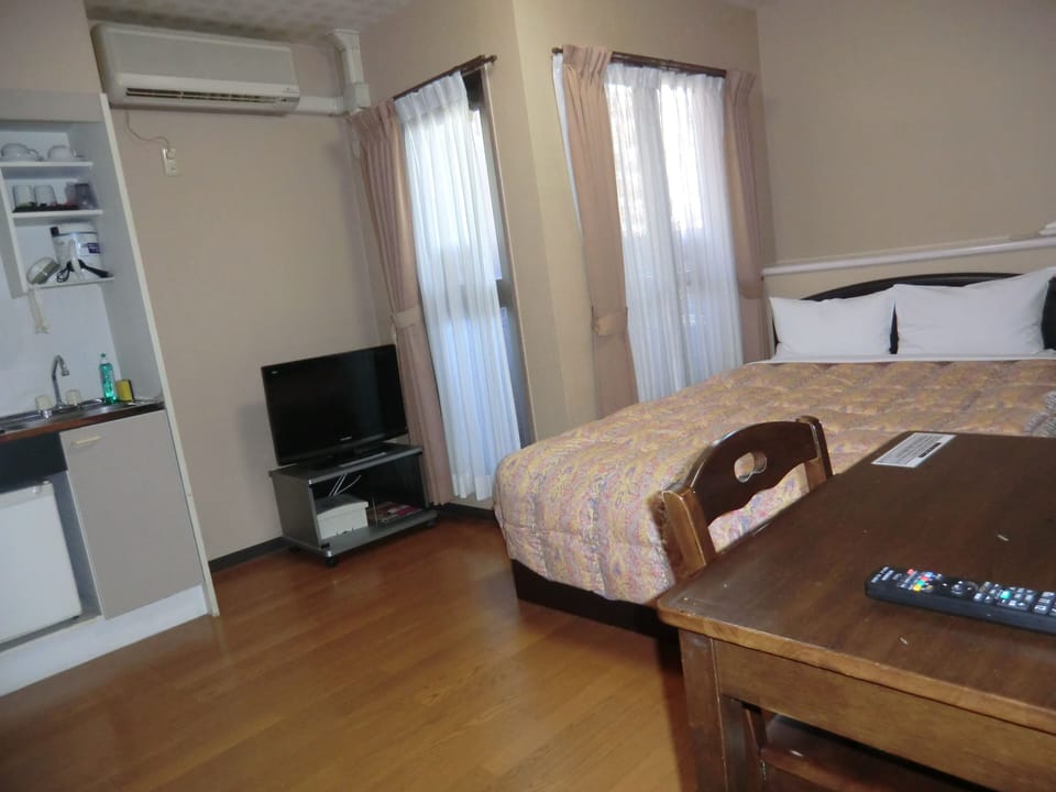 Room Only, Double Room, Smoking | Free WiFi, bed sheets
