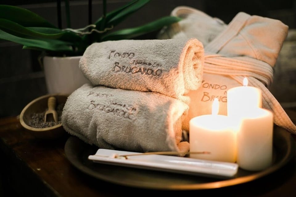Sauna, hot tub, steam room, Turkish bath, body treatments
