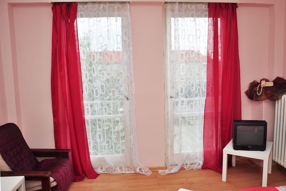 Classic Double Room | Room amenity