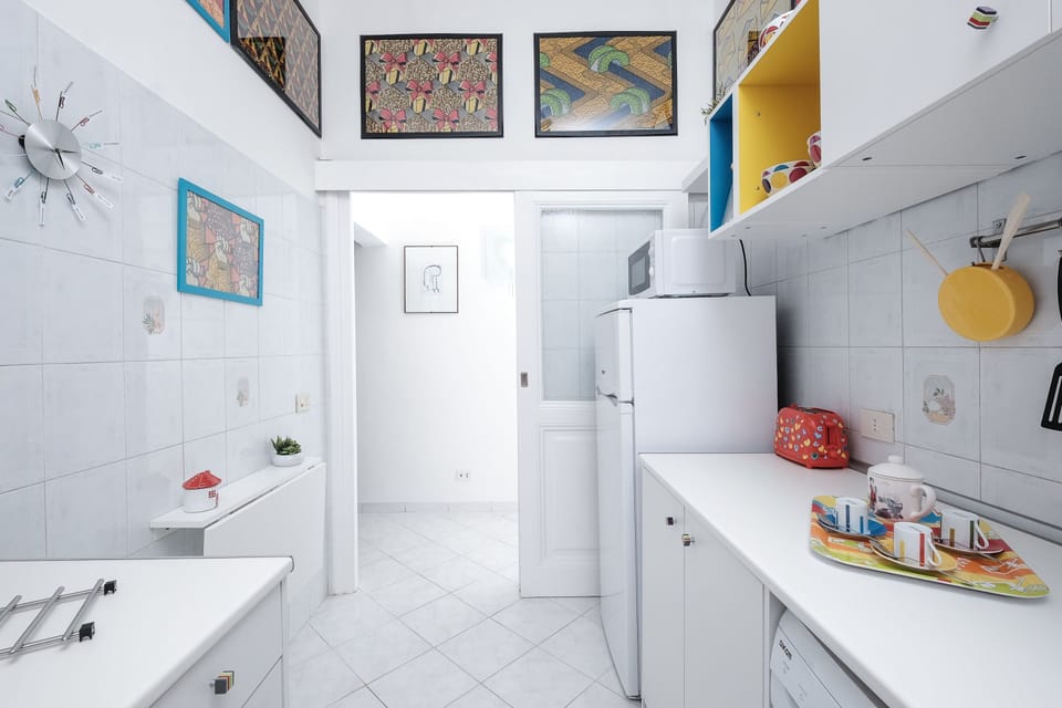 Apartment, 1 Bedroom | Private kitchen | Fridge, microwave, oven, stovetop