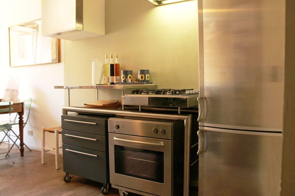 Apartment, 2 Bedrooms | Private kitchen | Fridge, oven, stovetop, dishwasher