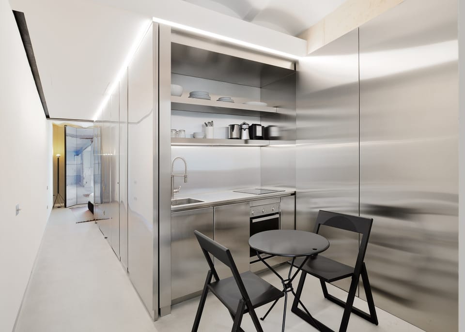 Superior Apartment | Private kitchen | Fridge, stovetop, dishwasher, coffee/tea maker