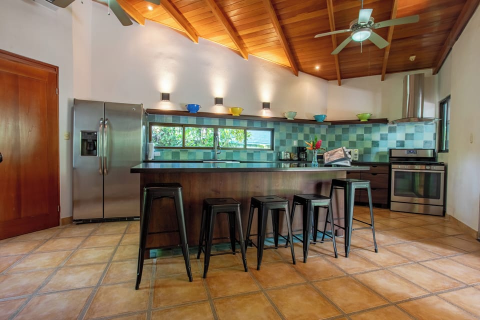 Fully stocked kitchen with ac