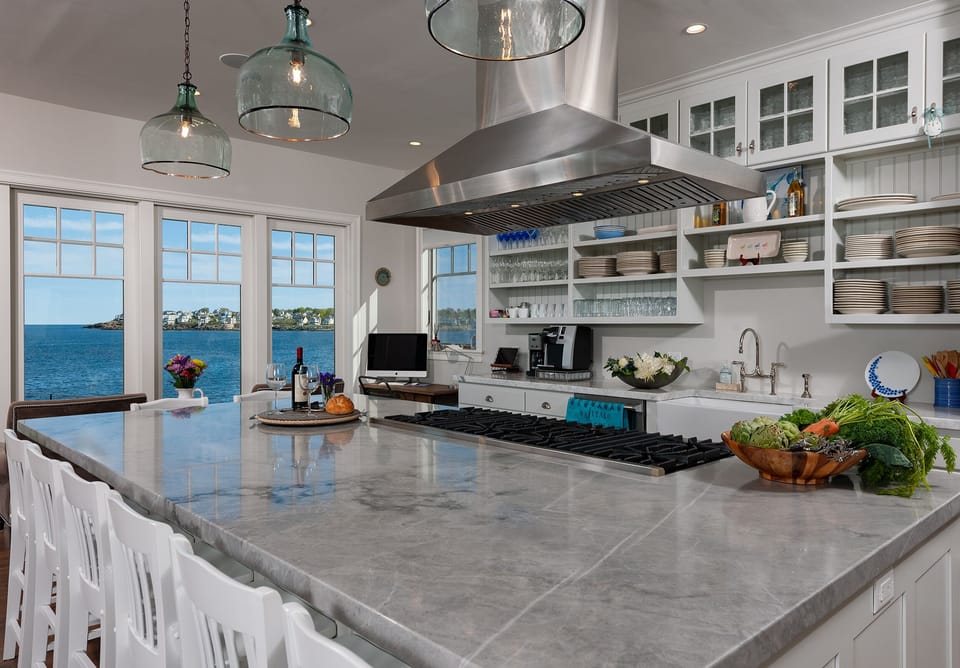 Kitchen Isalnd