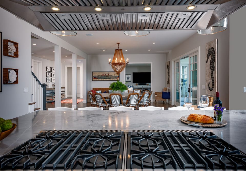 Kitchen Island 
