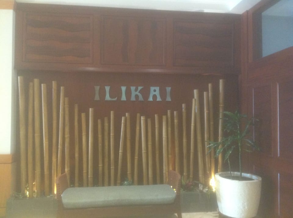 The Ilikai welcomes you with decorative artwork throughout the building.