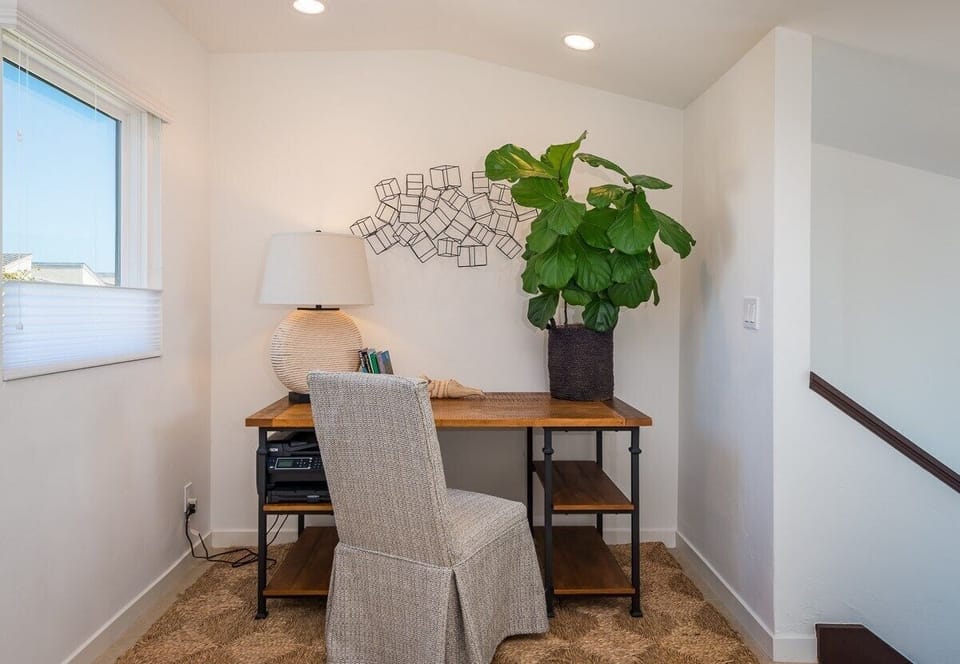 Updstairs office 