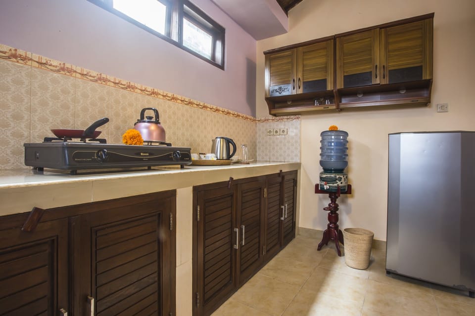 Shared fridge, coffee/tea maker, electric kettle