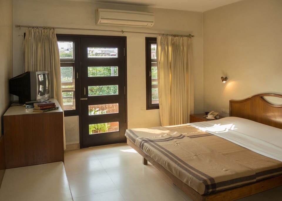 Standard Double Room | In-room safe, rollaway beds, free WiFi, bed sheets