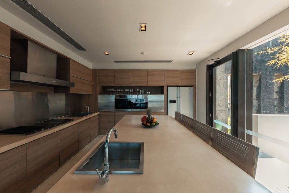 Soori Estate | Private kitchen | Fridge, espresso maker, coffee/tea maker, eco-friendly cleaning products
