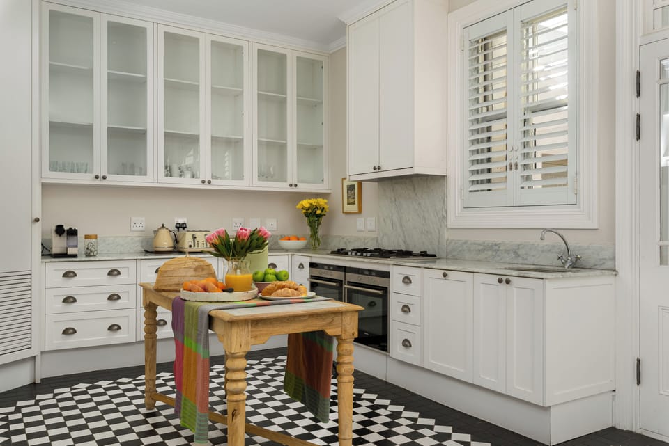 Luxury Villa, 5 Bedrooms | Private kitchen | Full-size fridge, oven, stovetop, dishwasher