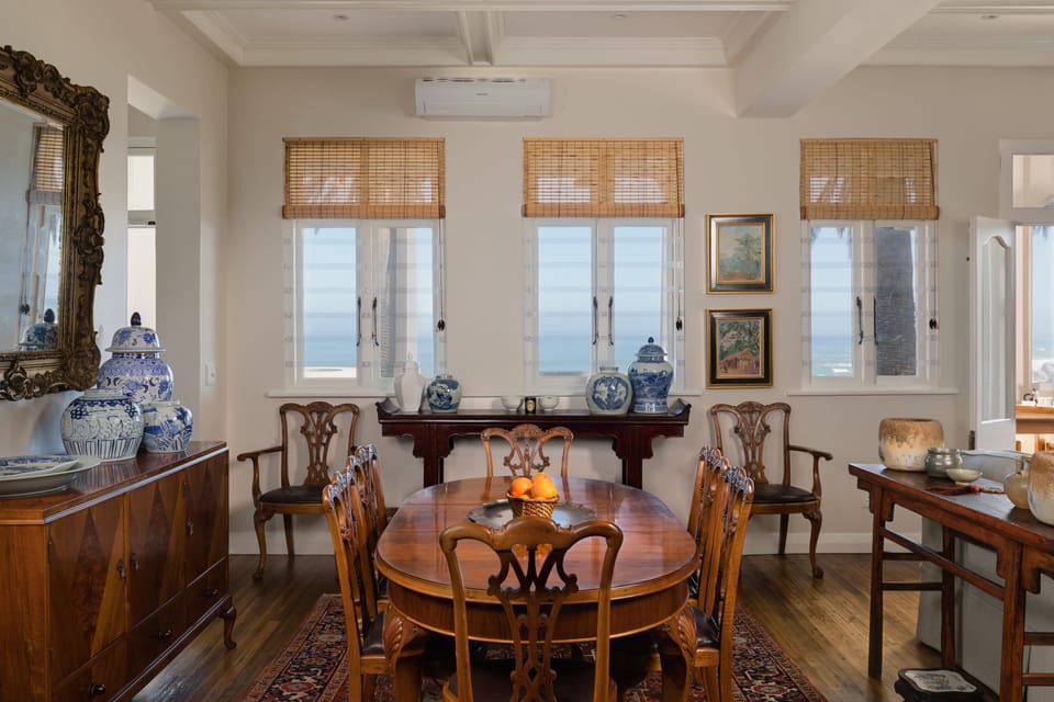 Luxury Villa, 4 Bedrooms | In-room dining