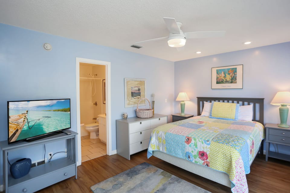 Bedroom 2 with Master Bath