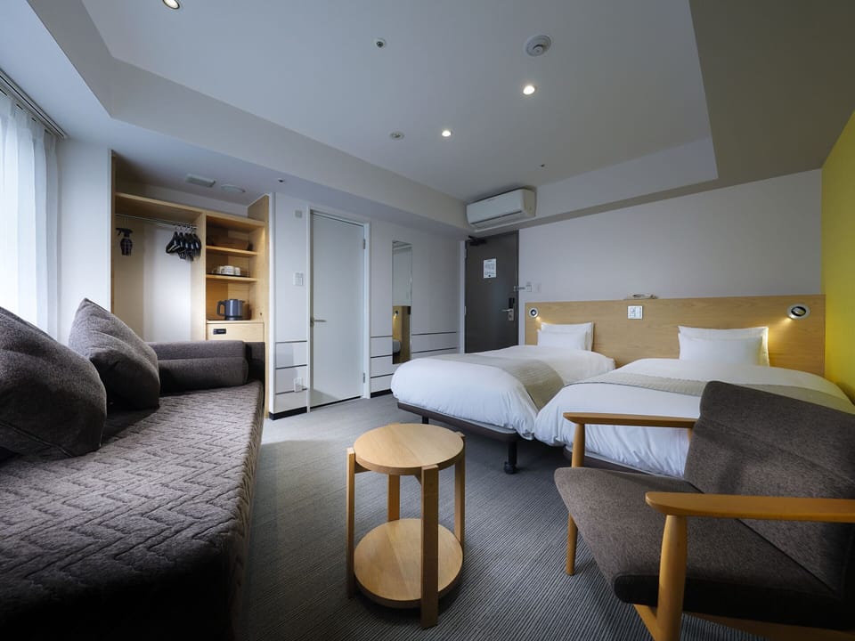 Blackout drapes, iron/ironing board, free WiFi, bed sheets