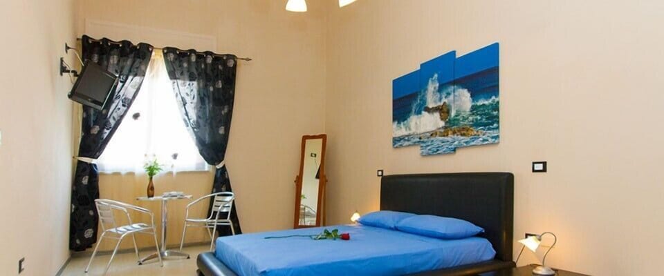 Double Room | Free cribs/infant beds, free WiFi, bed sheets