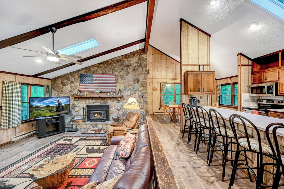 Living room / Kitchen
