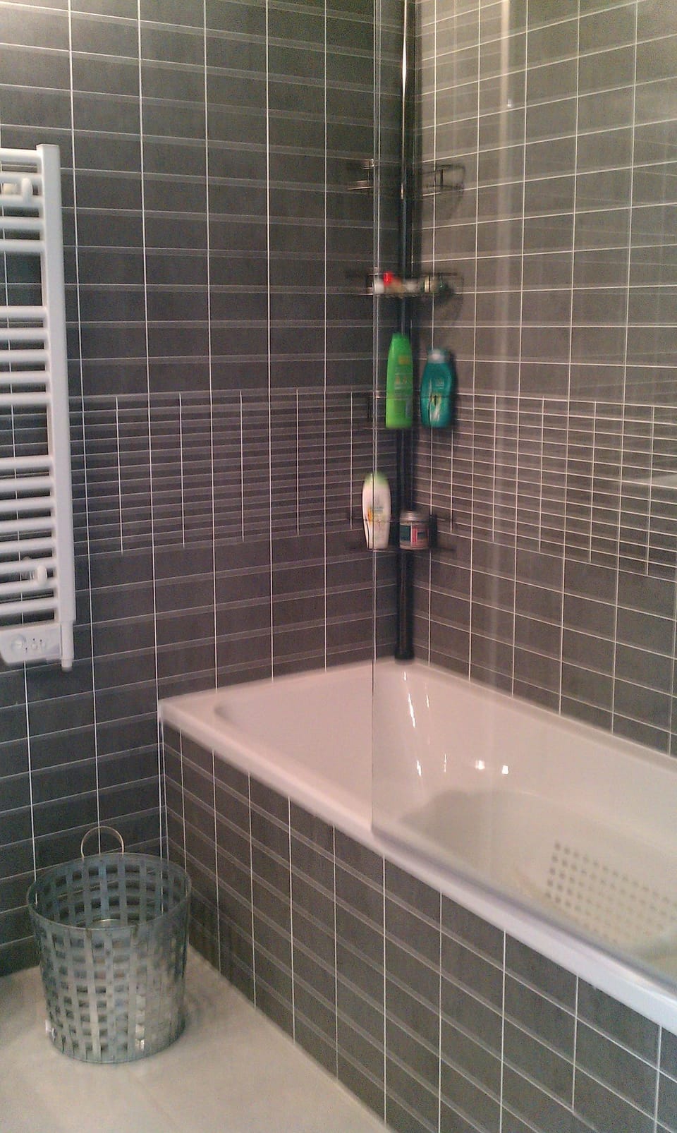 modern tiled bathroom, bathtub