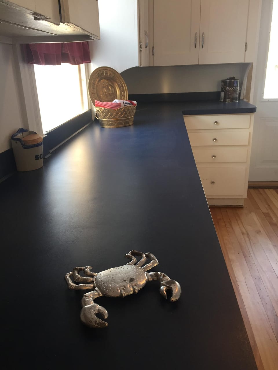What else to expect from a boat builder but a Galley Kitchen.