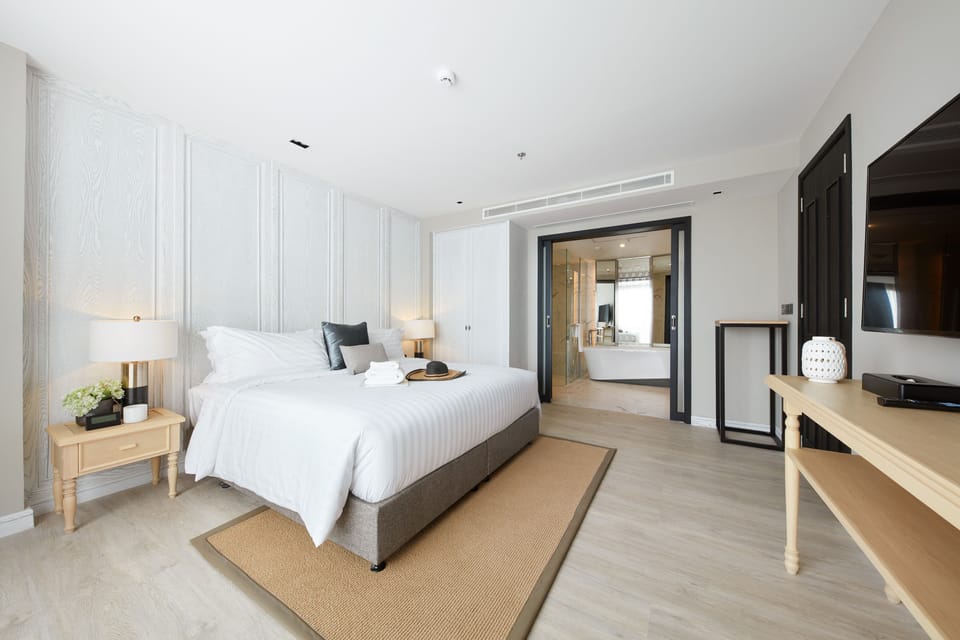 Minibar, in-room safe, blackout drapes, soundproofing