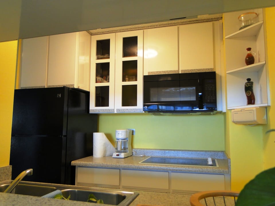 Full equipped kitchen