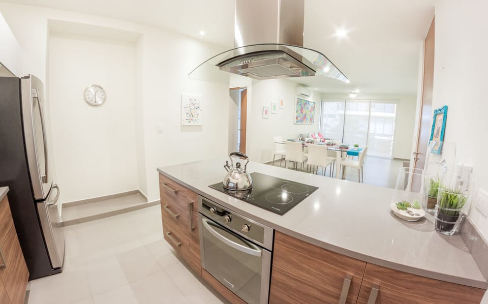 Apartment, 2 Bedrooms | Private kitchen | Fridge, microwave, stovetop, cookware/dishes/utensils