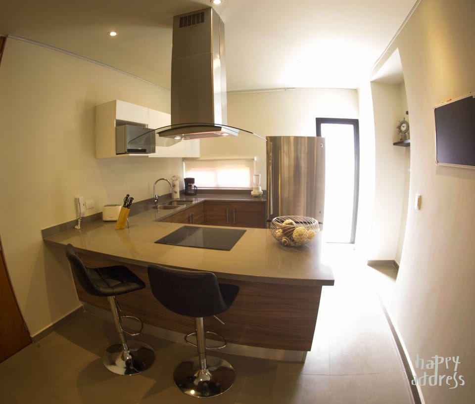 Apartment, 2 Bedrooms | Private kitchen | Fridge, microwave, stovetop, cookware/dishes/utensils