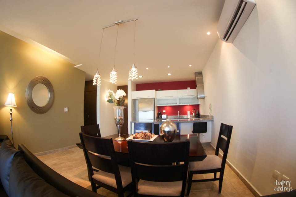 Apartment, 2 Bedrooms | In-room dining