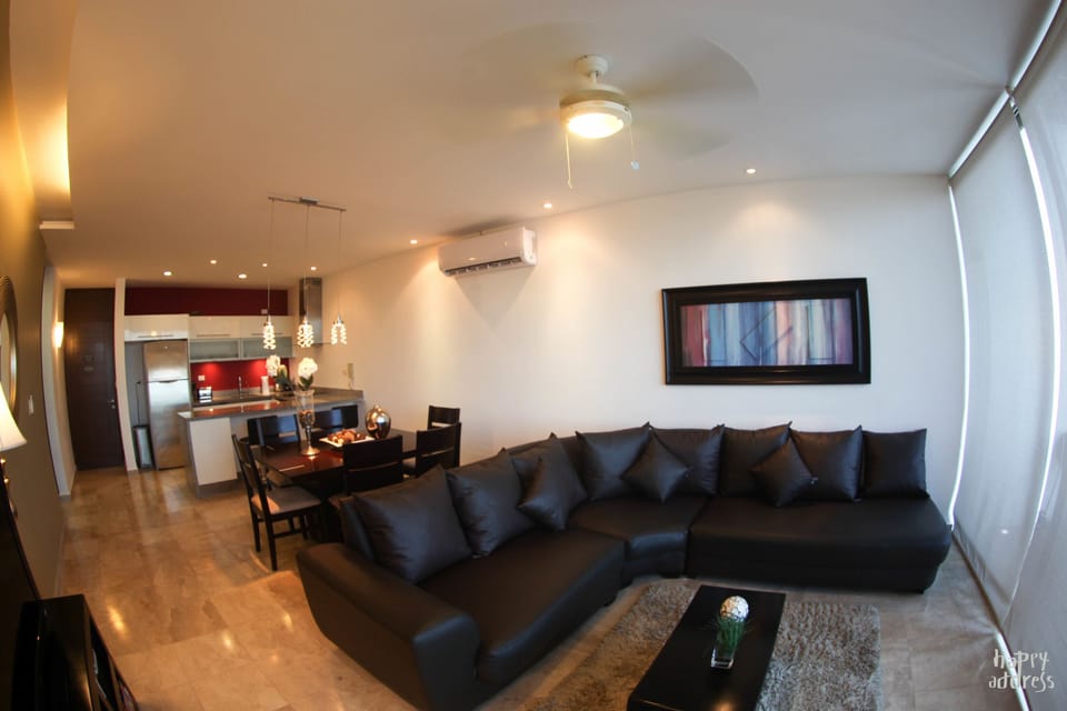 Apartment, 2 Bedrooms | Living room | Flat-screen TV