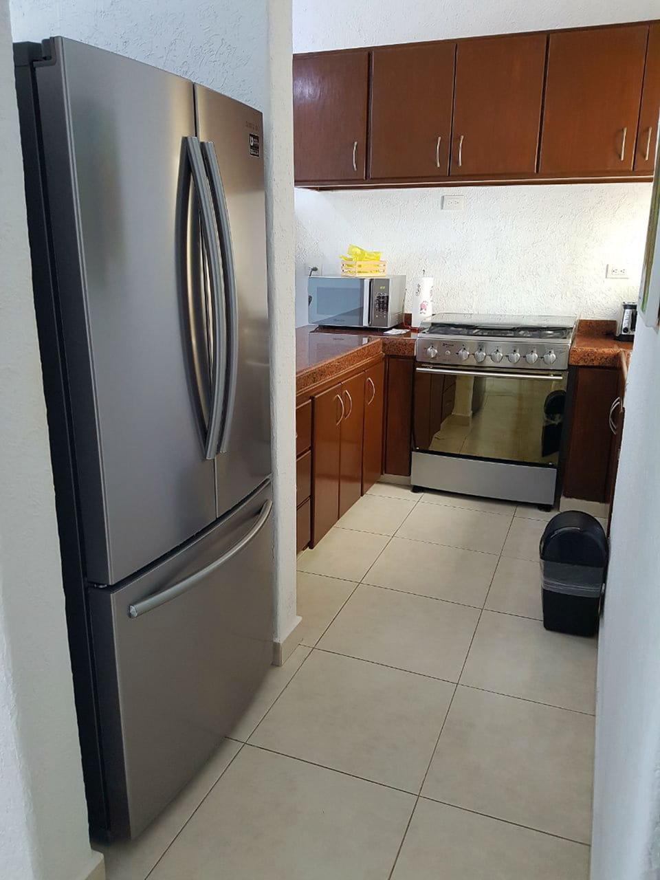 Apartment, 2 Bedrooms | Private kitchen | Fridge, microwave, stovetop, cookware/dishes/utensils