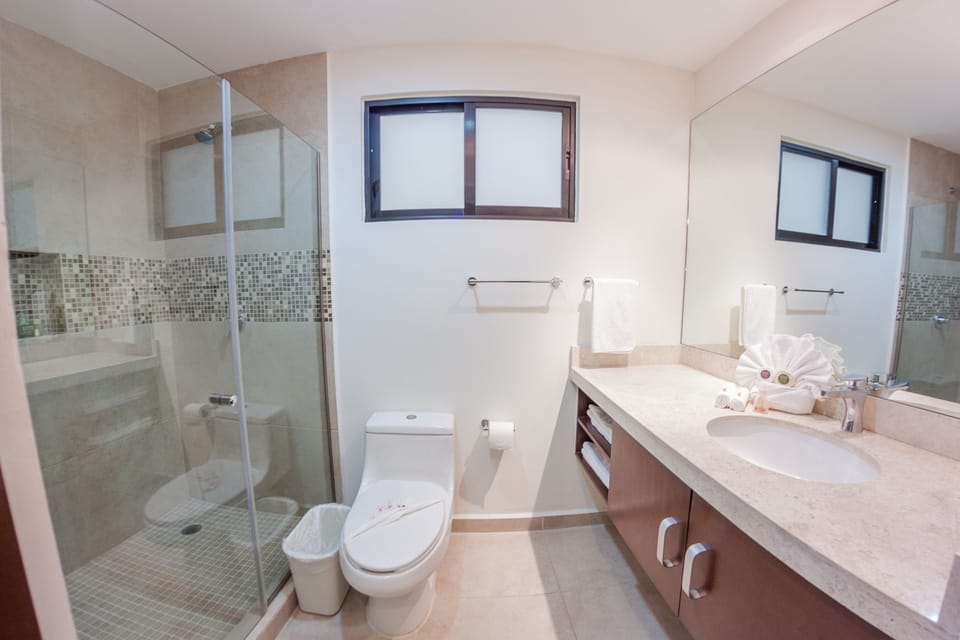 Quiet & Relaxing 2BR Condo in the most exclusive area by Happy Address Apartment in Tulum