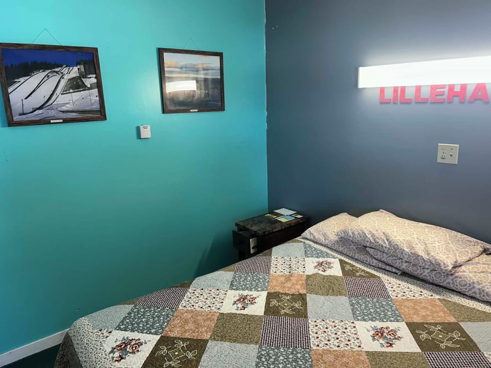Basic Single Room | Individually furnished, blackout drapes, free WiFi, bed sheets