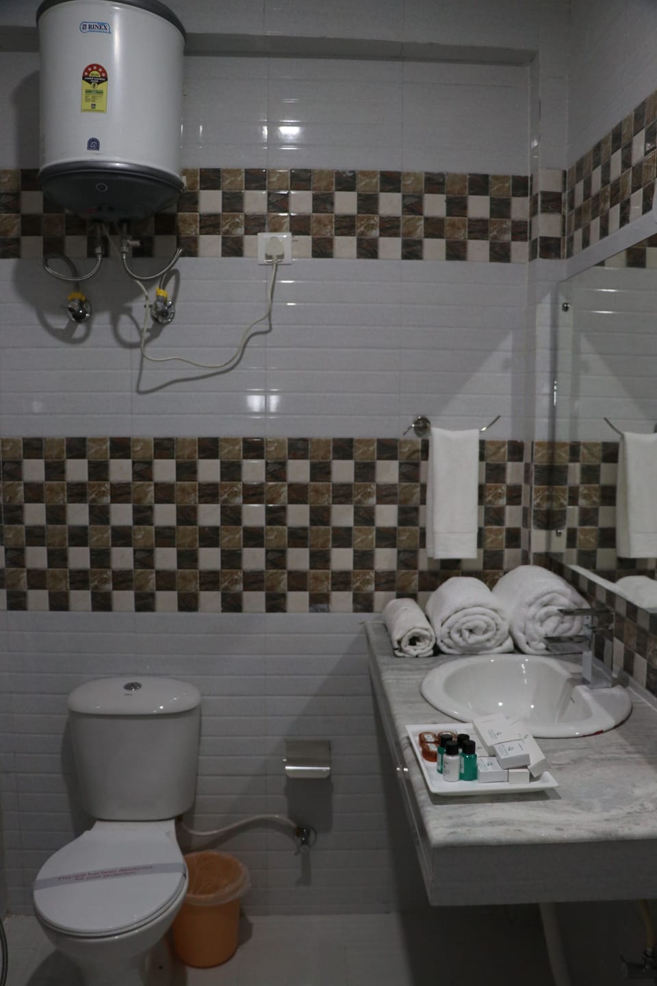 Free toiletries, towels