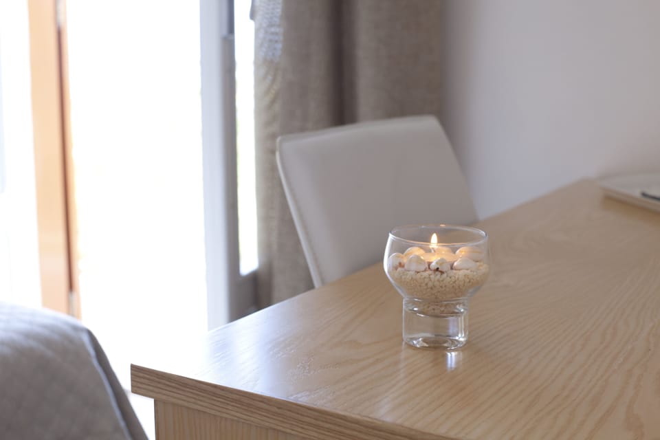 Double Room, Sea View (1) | Minibar, in-room safe, desk, soundproofing