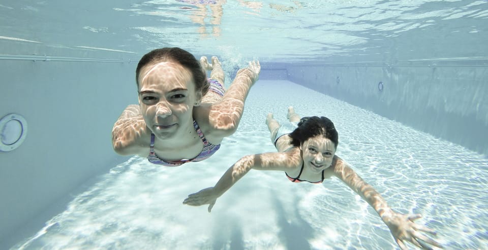 Exercise/lap pool