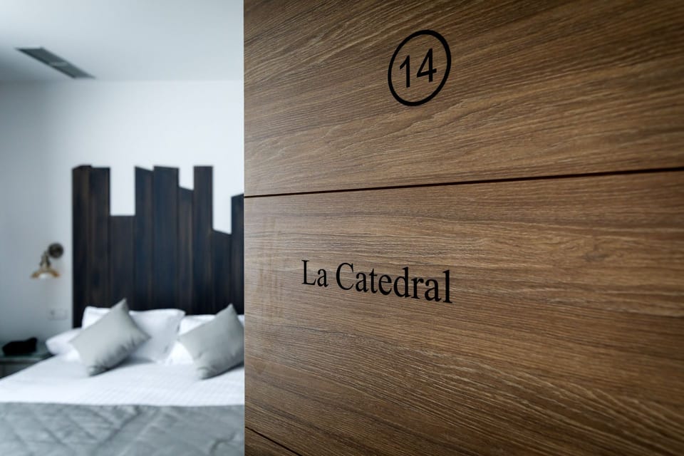 Double Room (La Catedral) | In-room safe, desk, blackout drapes, soundproofing