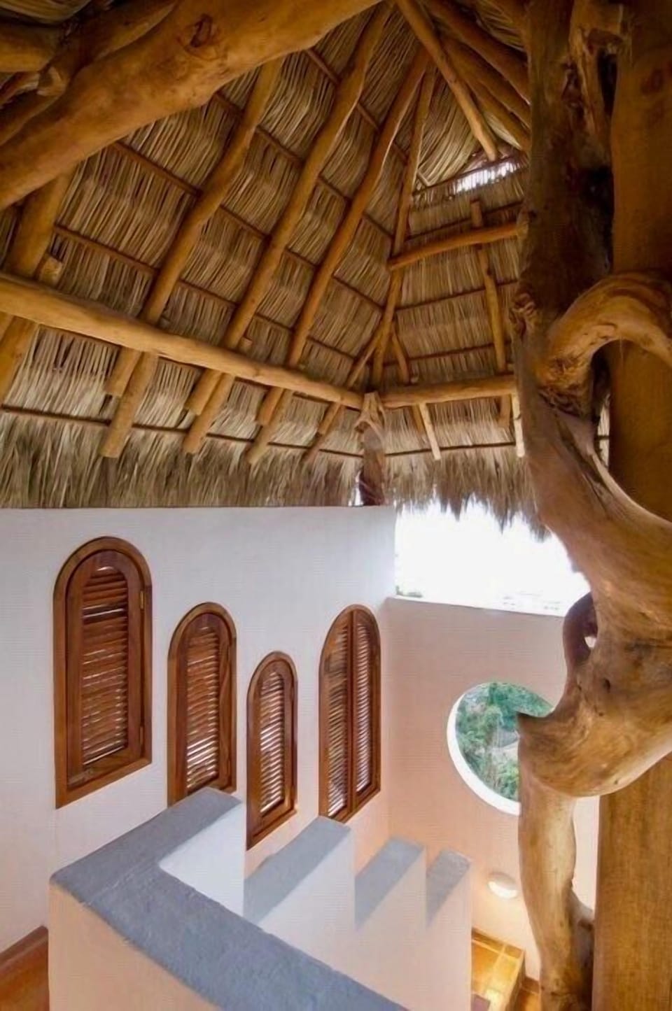 Staircase palapa to top floor