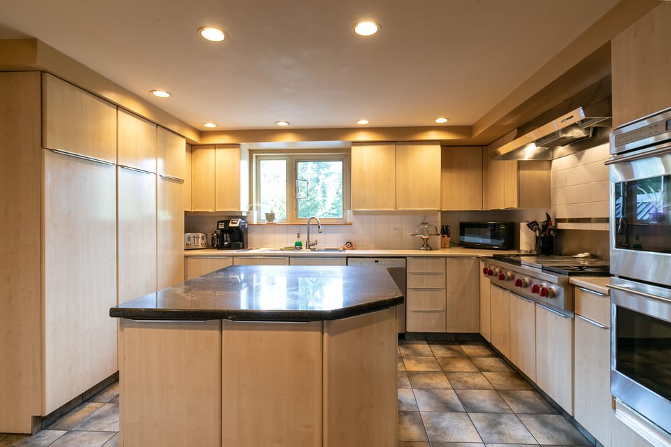Kitchen View 3