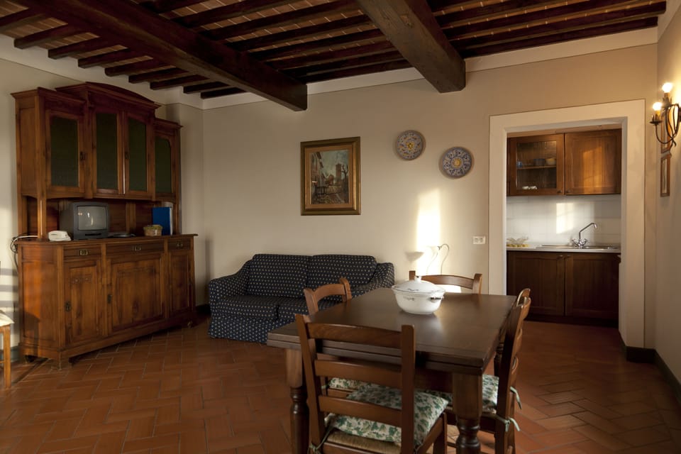Standard Apartment, 1 Bedroom | Living room | Flat-screen TV