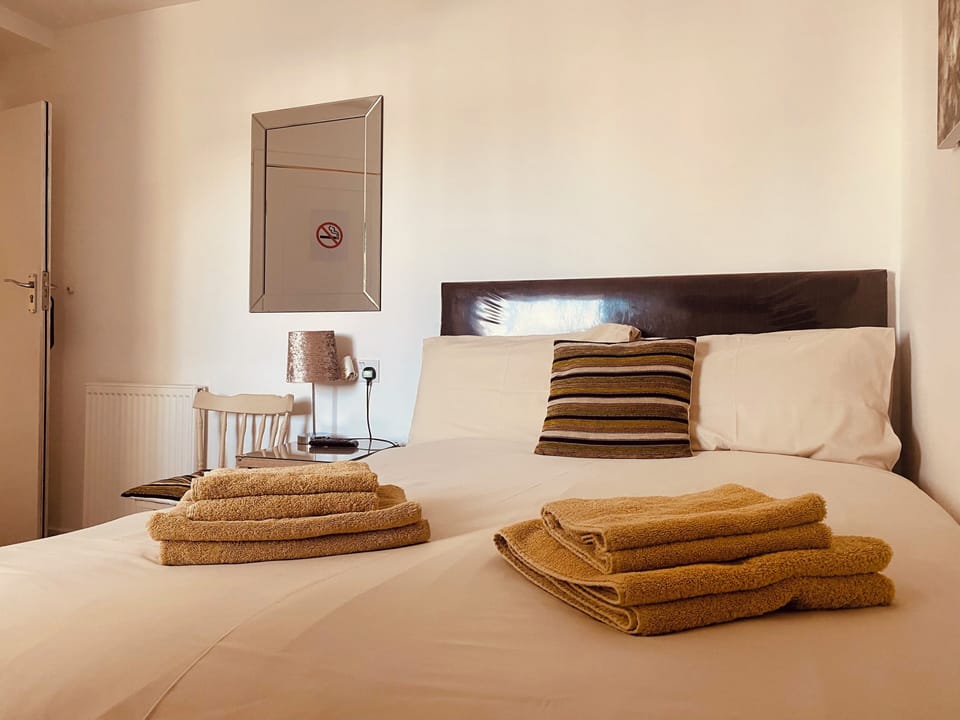 Economy Double Room, Private Bathroom (Room 2) | Free WiFi, bed sheets