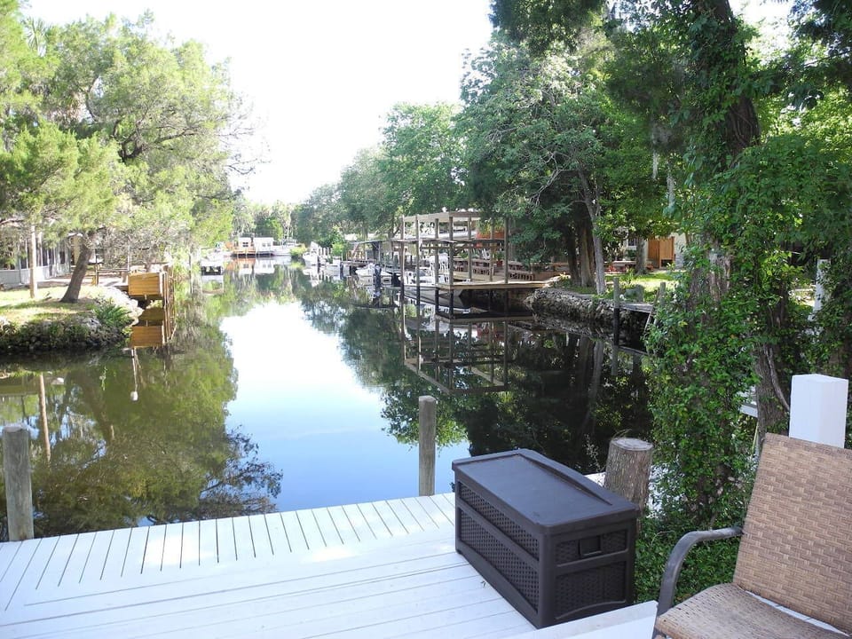 It's a boating neighborhood, most of neighbors are weekenders.