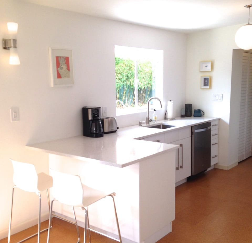Light filled kitchen great for cooking
