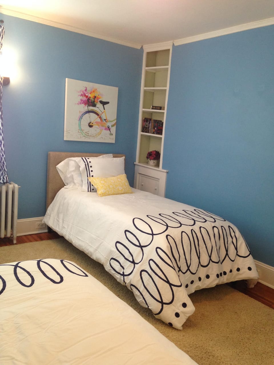 front bedroom with 2 twin beds looks out at USNA Chapel!