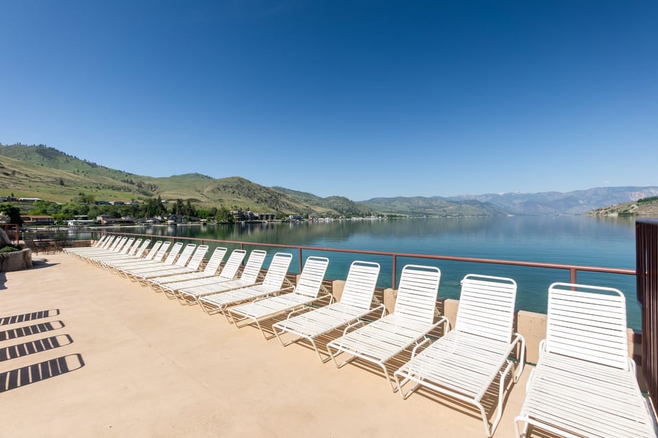 The best place in Chelan to soak up the sun!