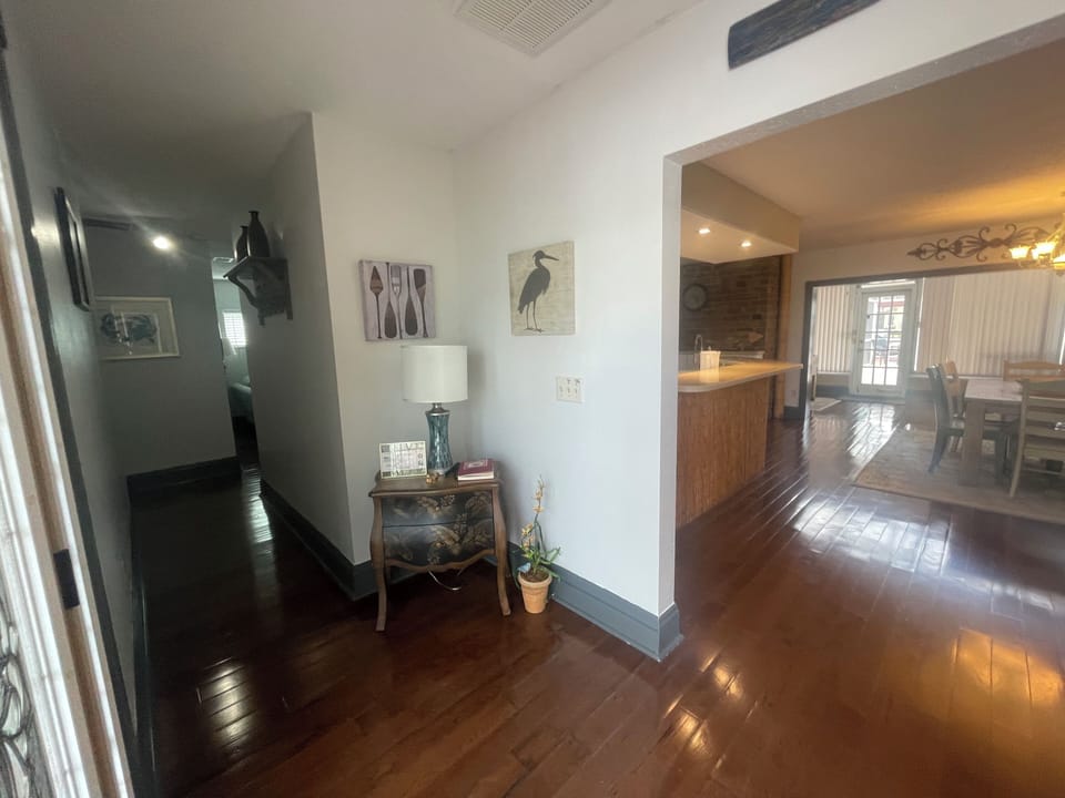Side hallway leading into the living room 