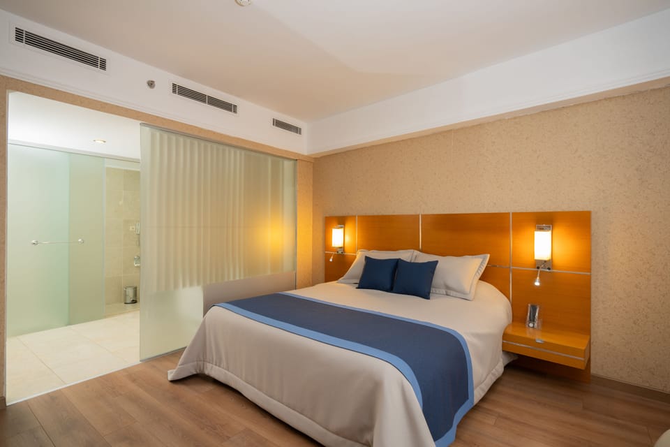 Presidential Suite, 1 King Bed | Premium bedding, Select Comfort beds, minibar, in-room safe